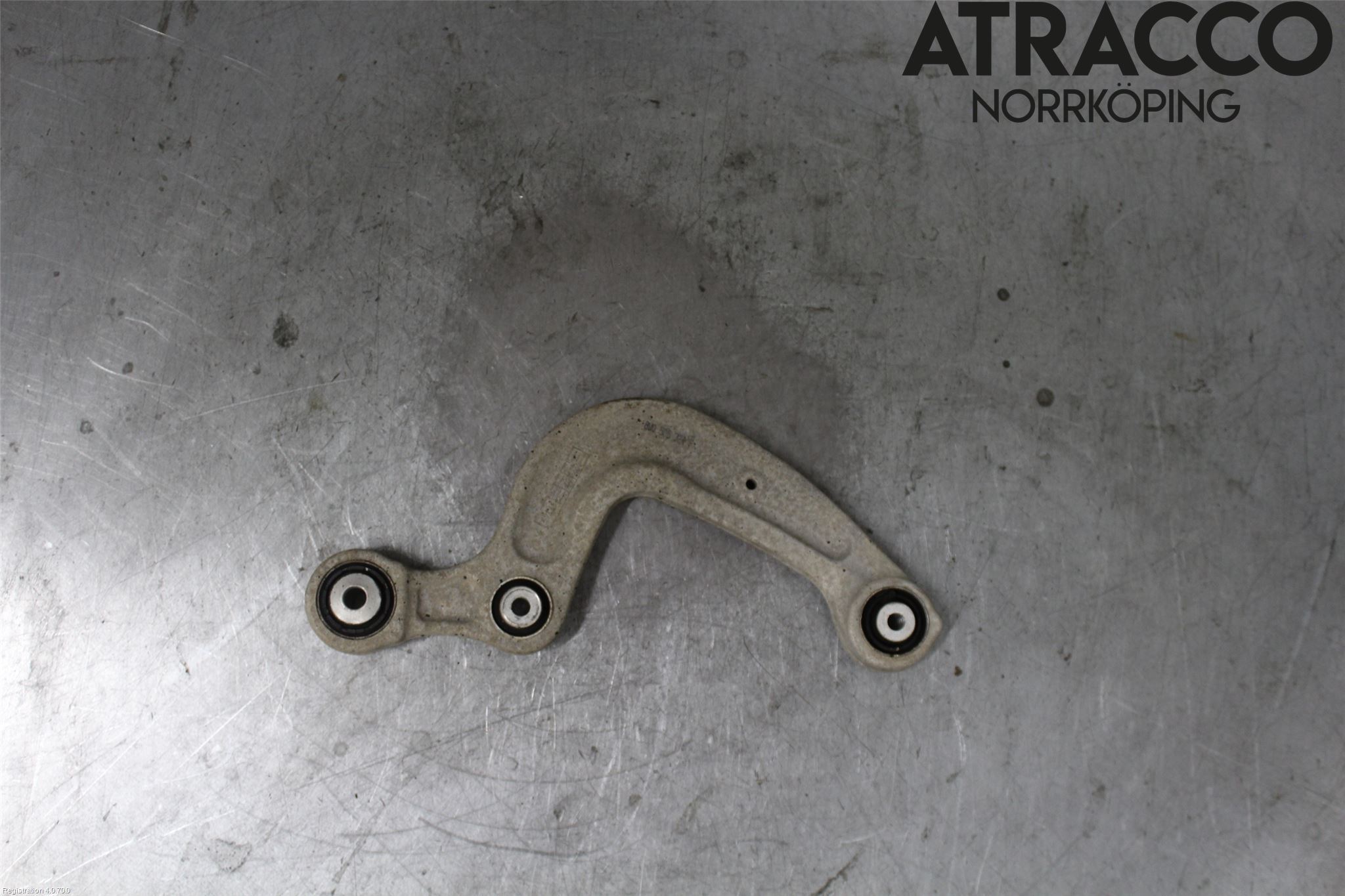 Audi A4/S4 B9 16-19 Bärarm Bak Övre Höger