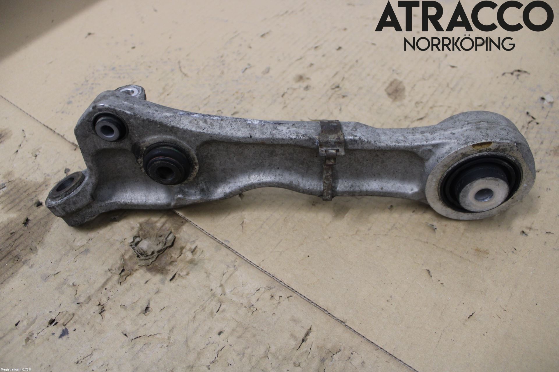 Jaguar XF 08-15 Bärarm Fram Undre Hö