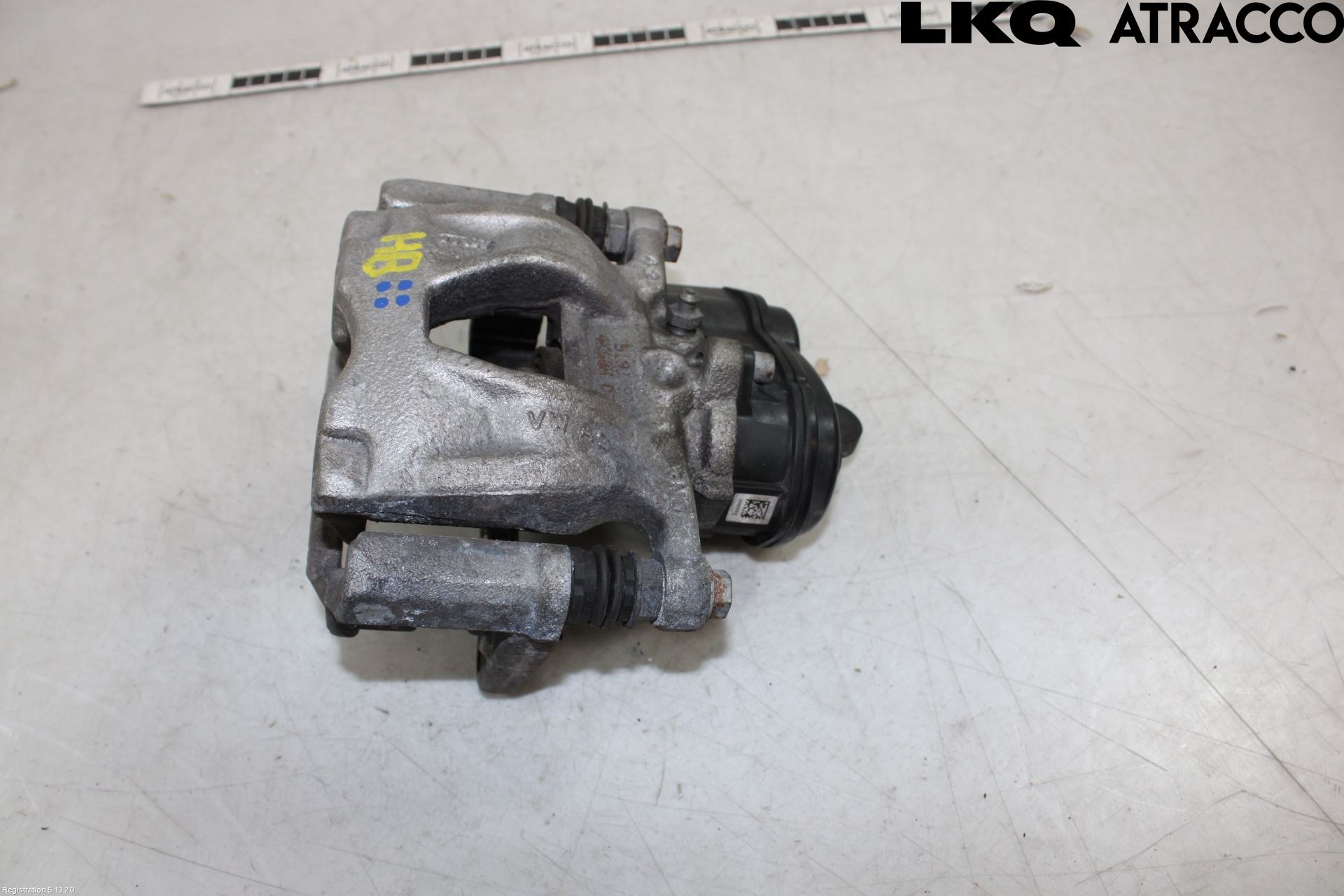 Audi A6 F2/C8 19- Bromsok Bak Höger