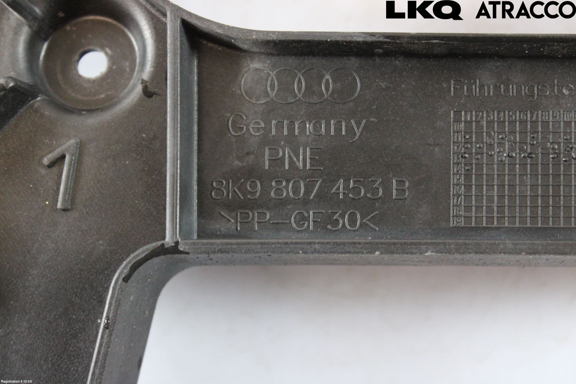 Audi A4 12-15 Stötfångarfäste Bak Vä