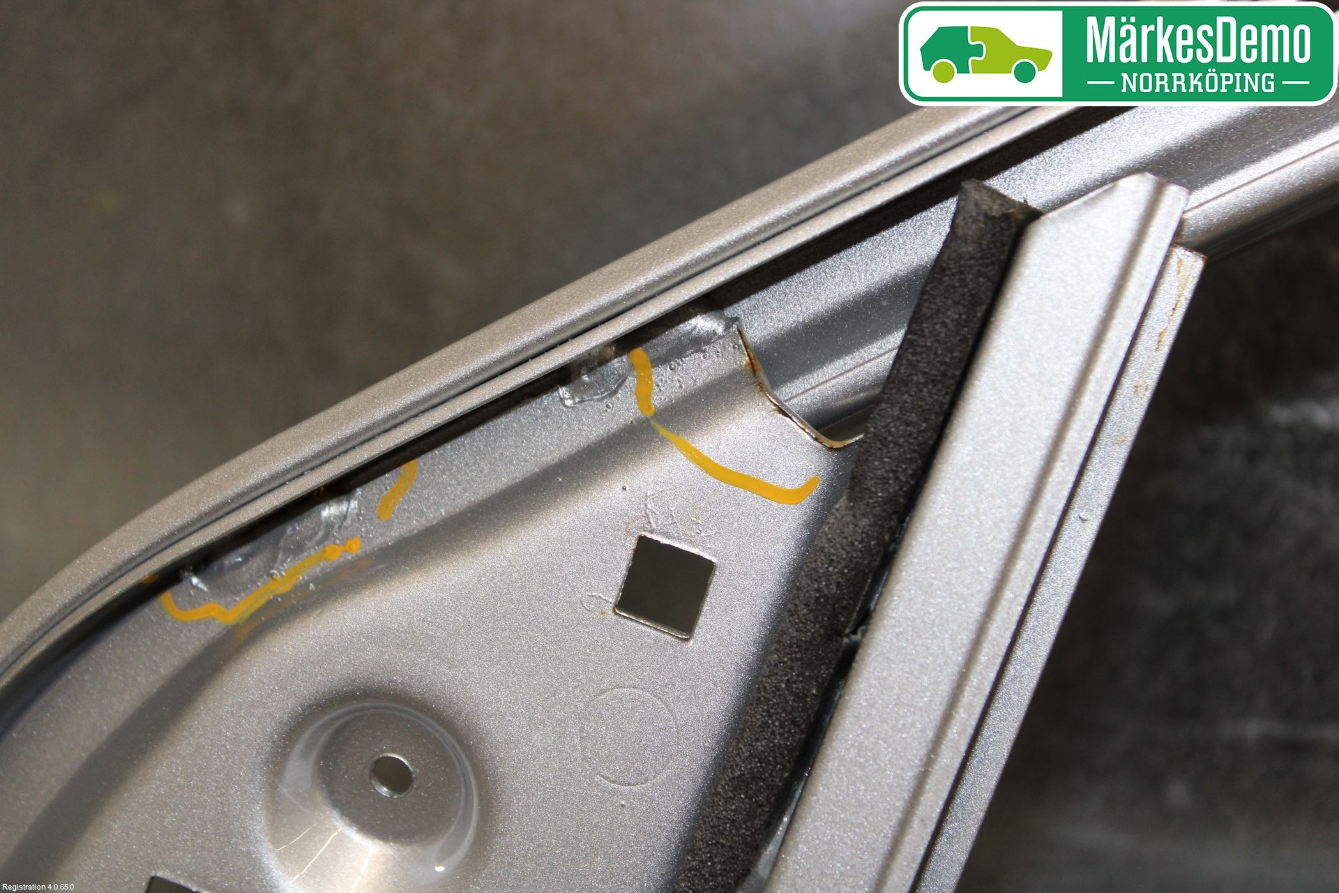 Ford FIESTA     06-08 Dörr Fram Vänster