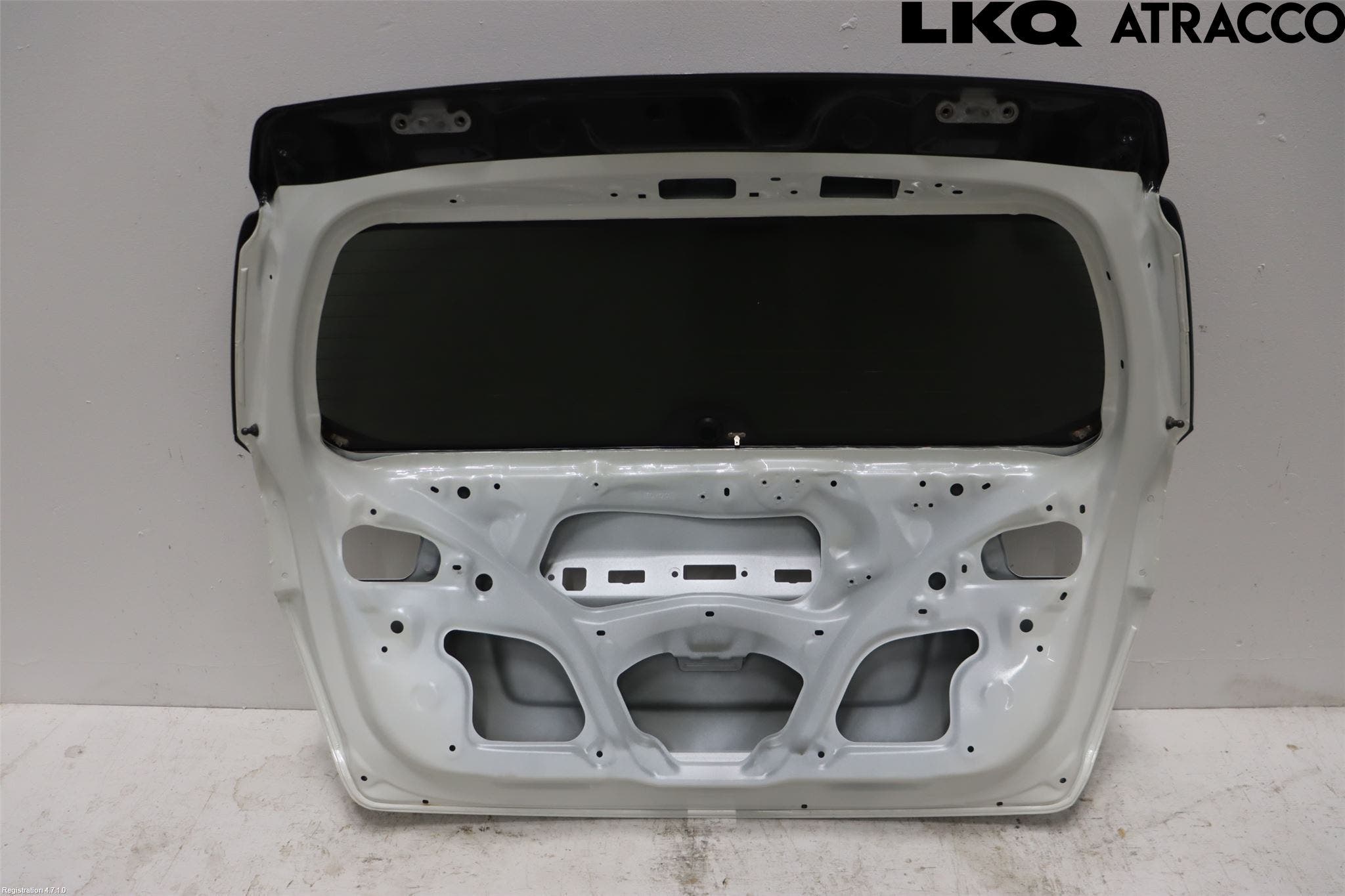 Toyota AURIS 13-19 Baklucka Kombi