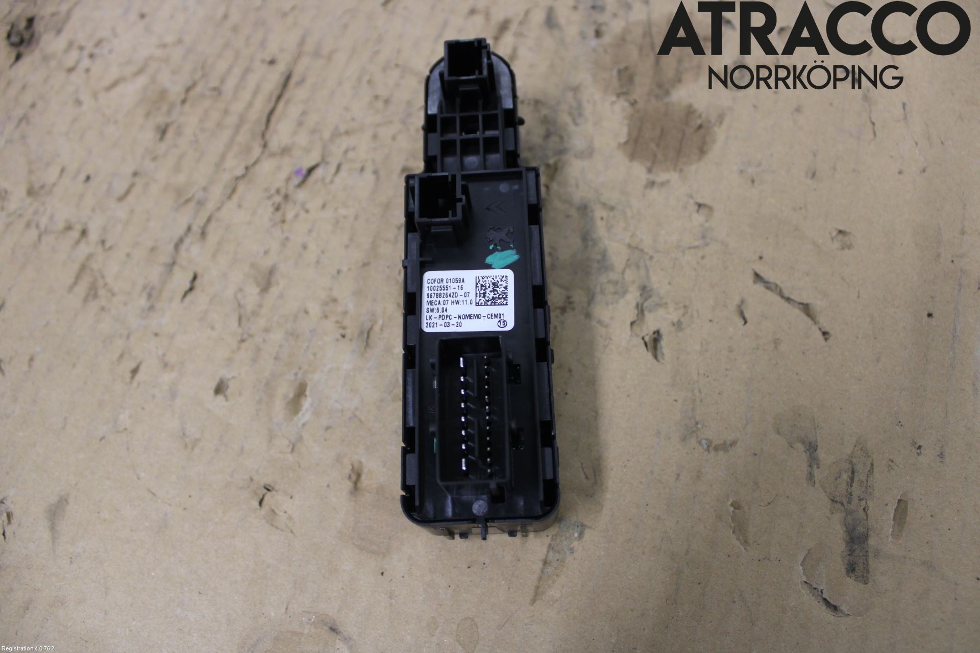 Peugeot 208/E-208 20- Strömställare Elhiss