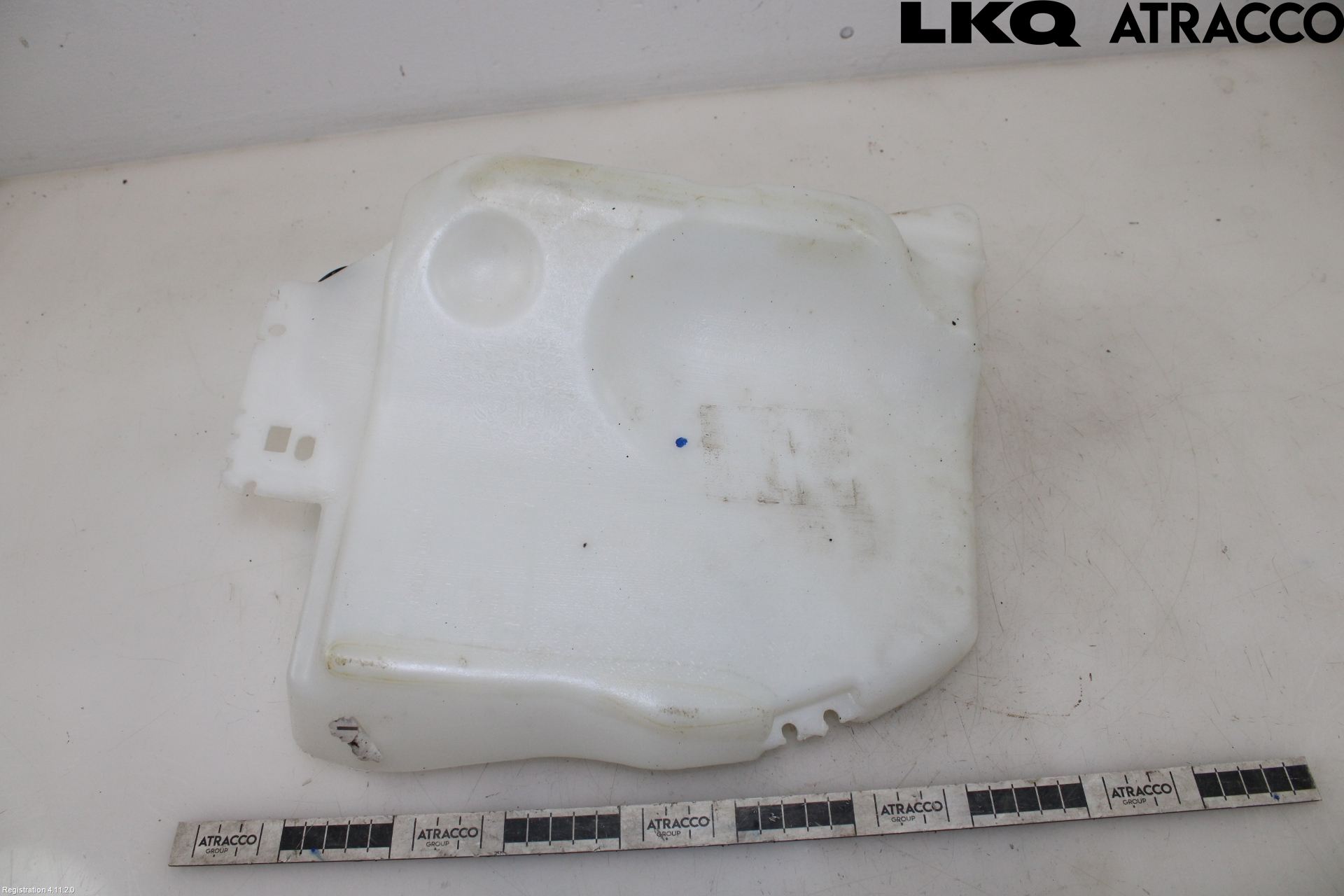 Nissan QASHQAI 10-14 Spolartank Vindruta