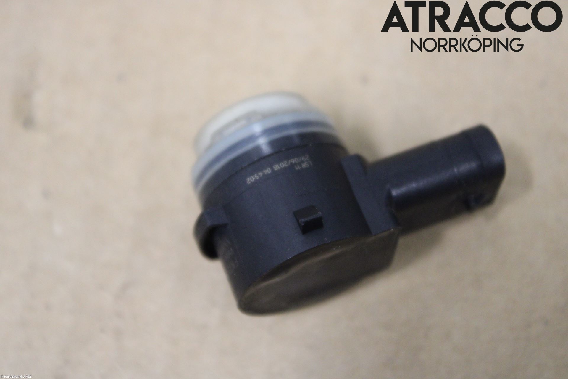 Jaguar E-PACE 17- Parkeringshjälp Frontsensor