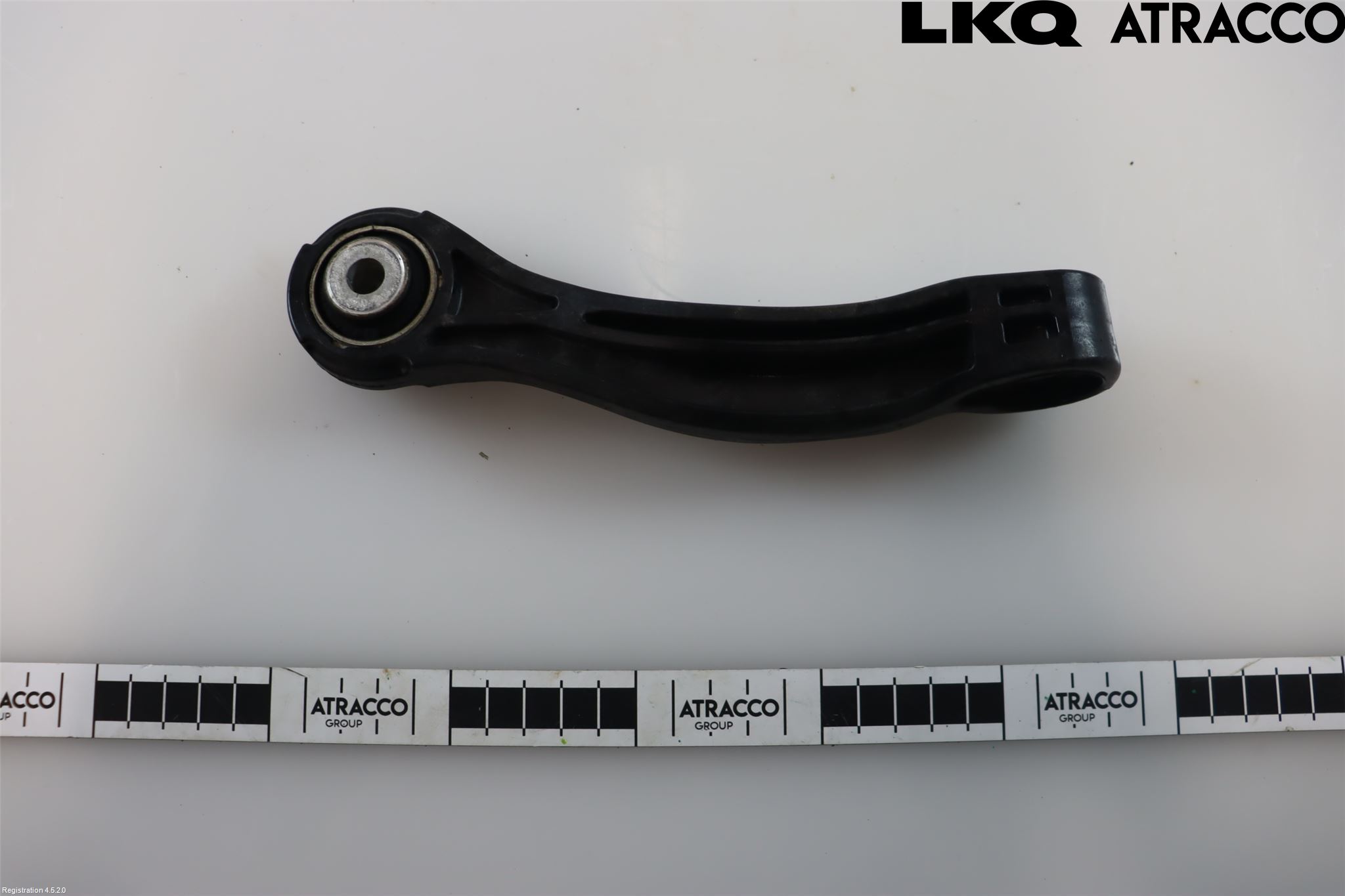 Audi A6 F2/C8 19- Krängningshämmarstag Bak