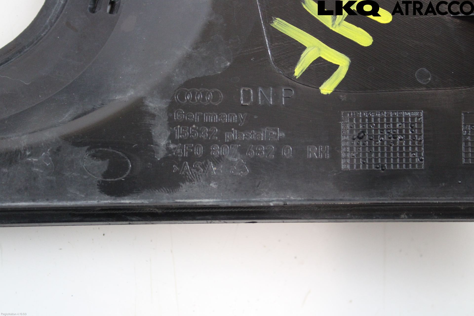 Audi A6/S6     05-11 Dimljussarg Fram