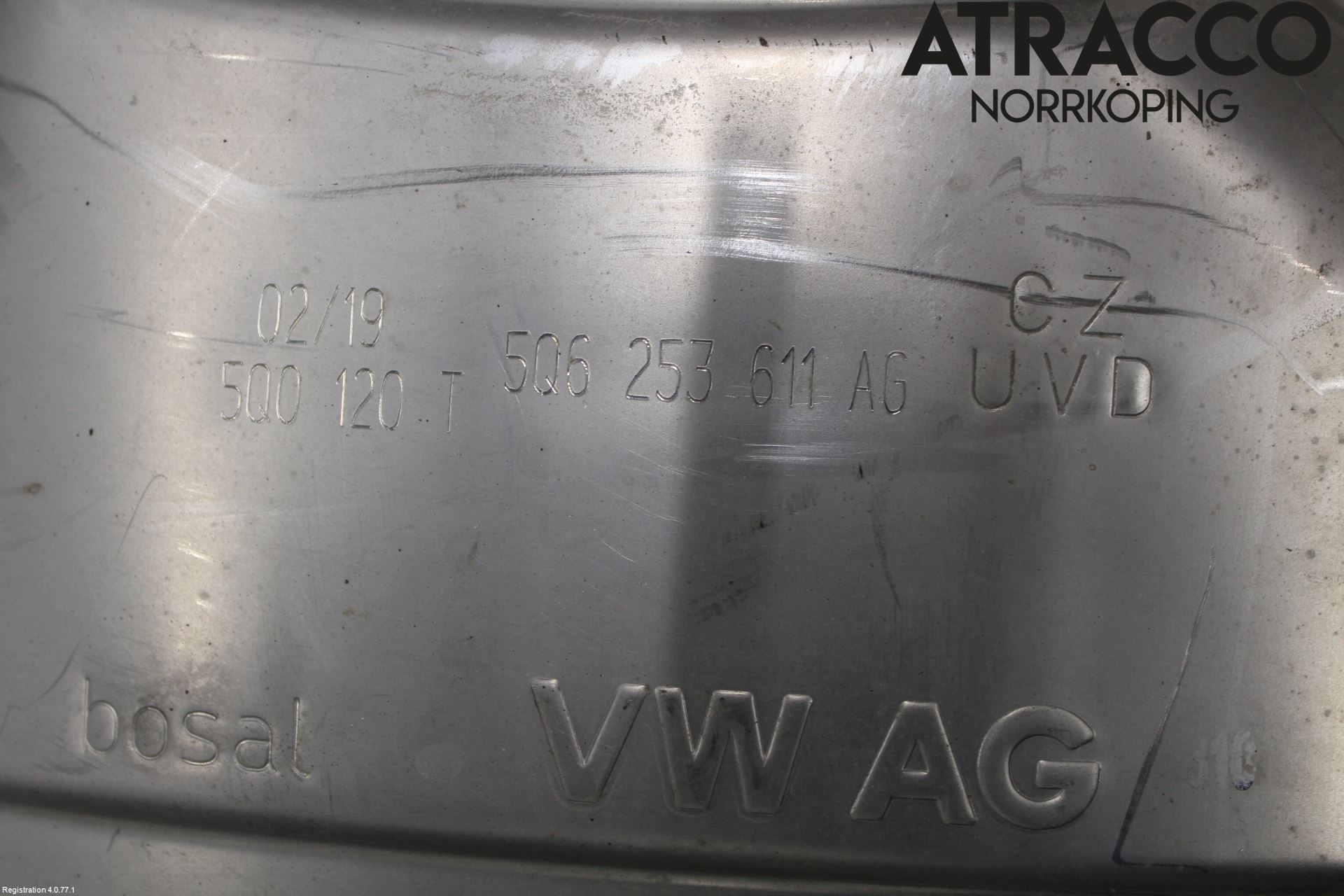 Volkswagen VW T-ROC 18- Avgas Halvsats