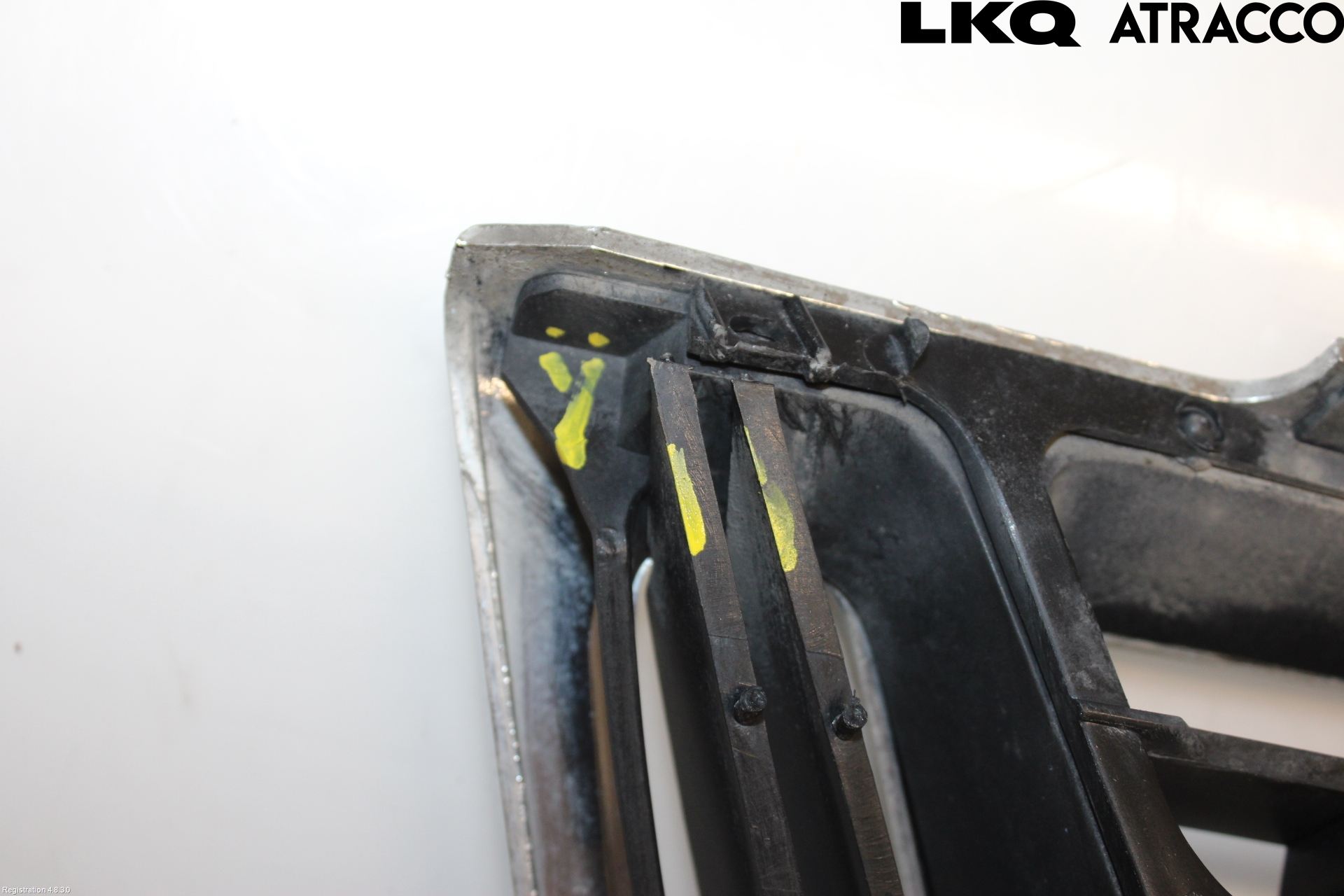 Saab 9000 CD    88-98 Grill Komp