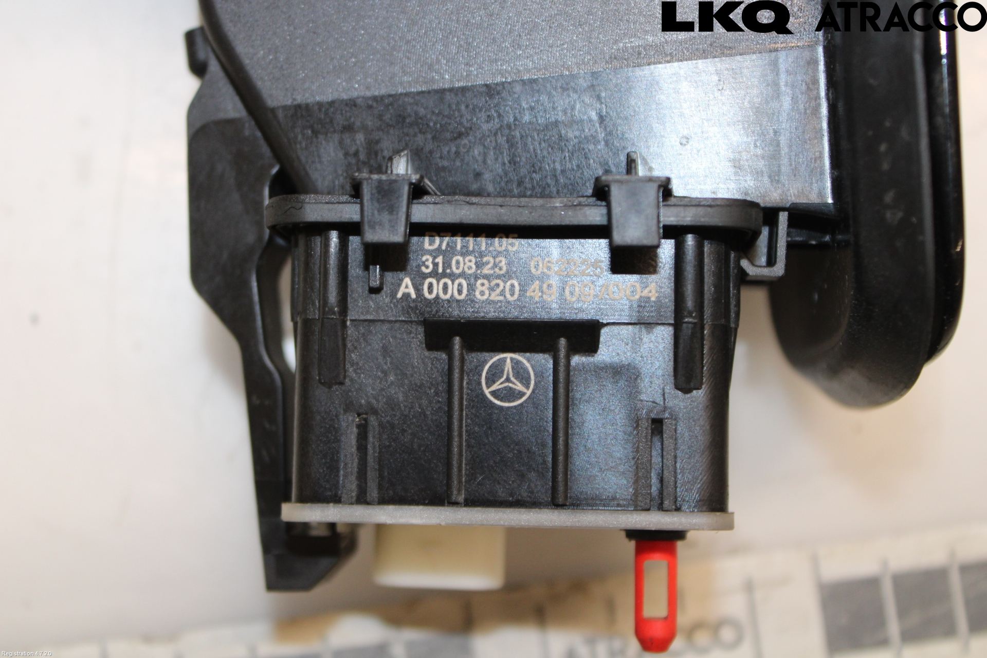Mercedes-Benz MB EQE SUV (X294) 22- Spolartank Påfyllningsrör