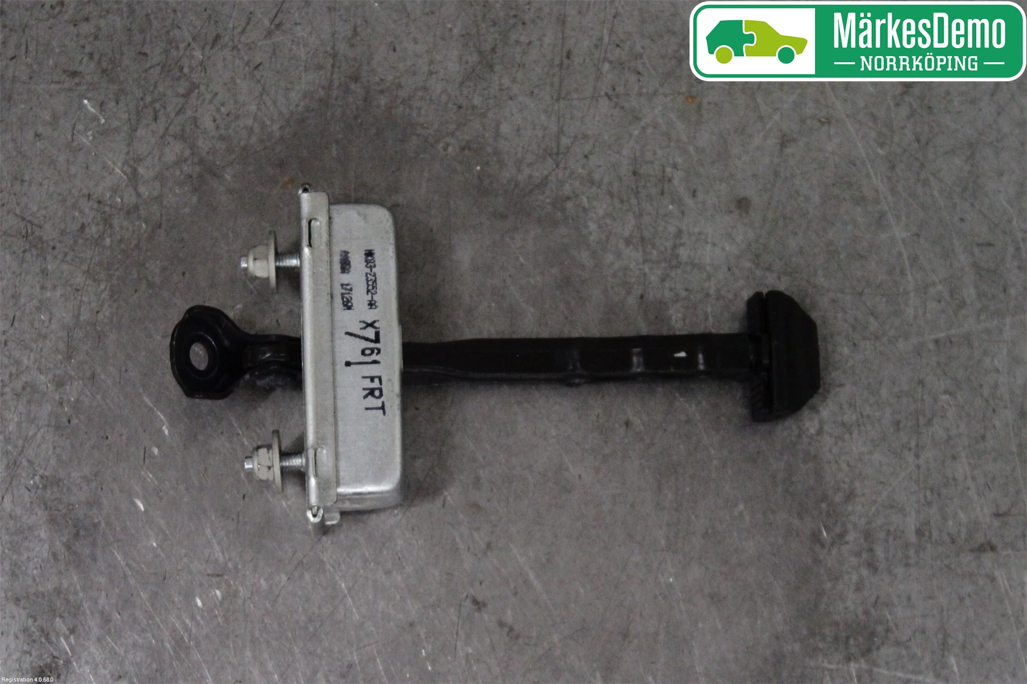 Jaguar F-PACE Dörrstopp