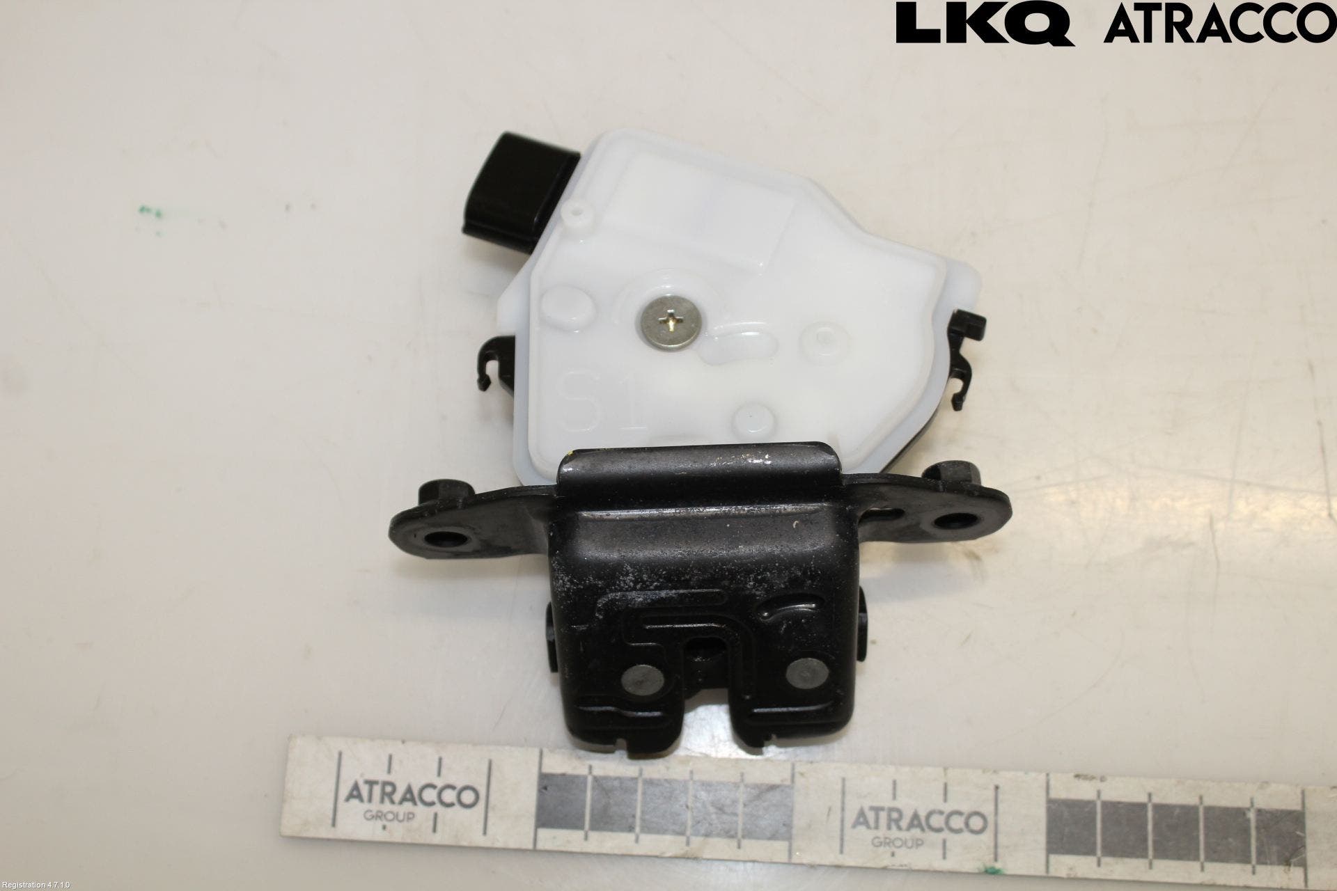 Toyota COROLLA 19- Låskista Baklucka