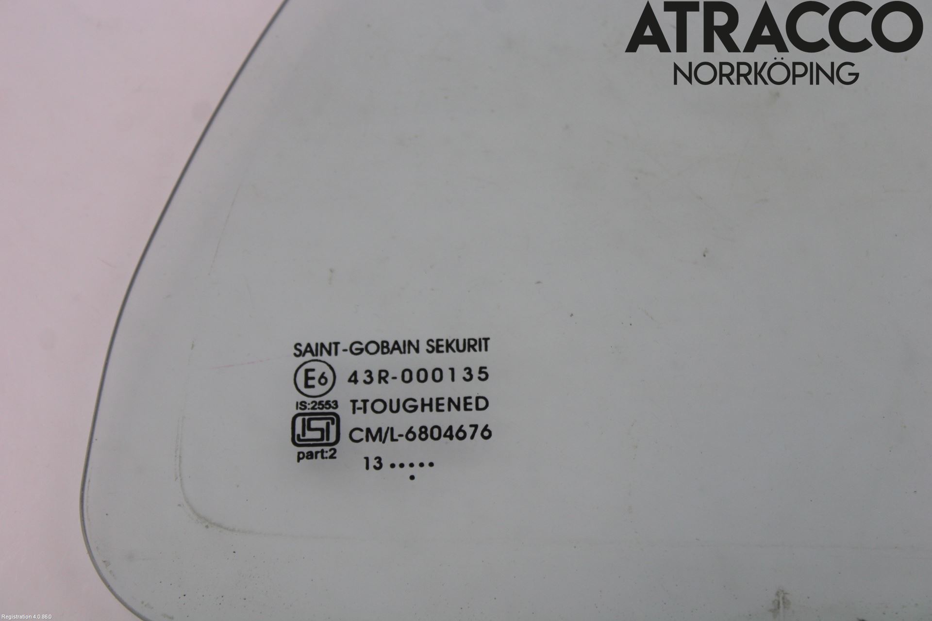 Nissan MICRA 11-16 Dörruta Bak Lilla Hö