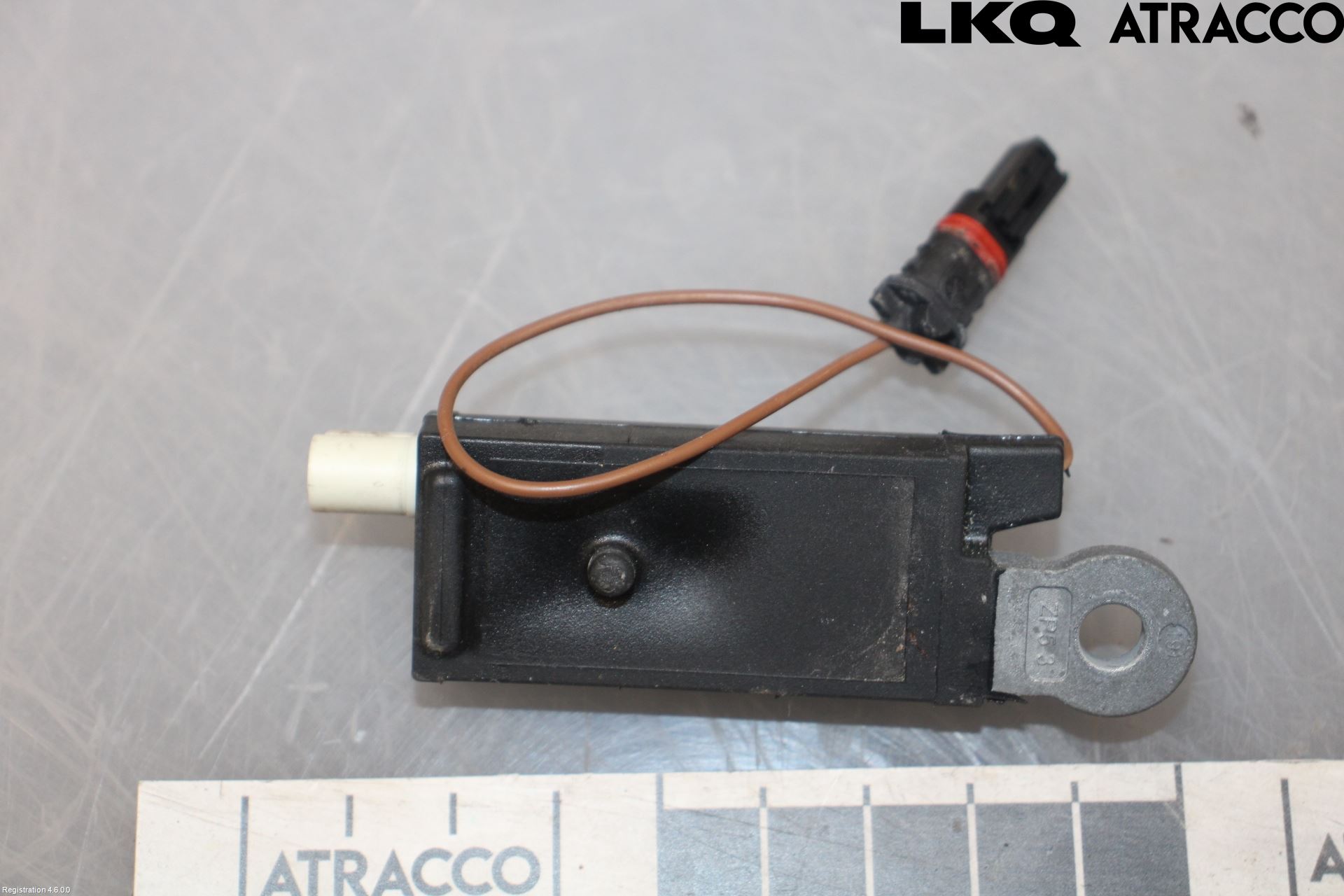 Jaguar F-PACE Antenn