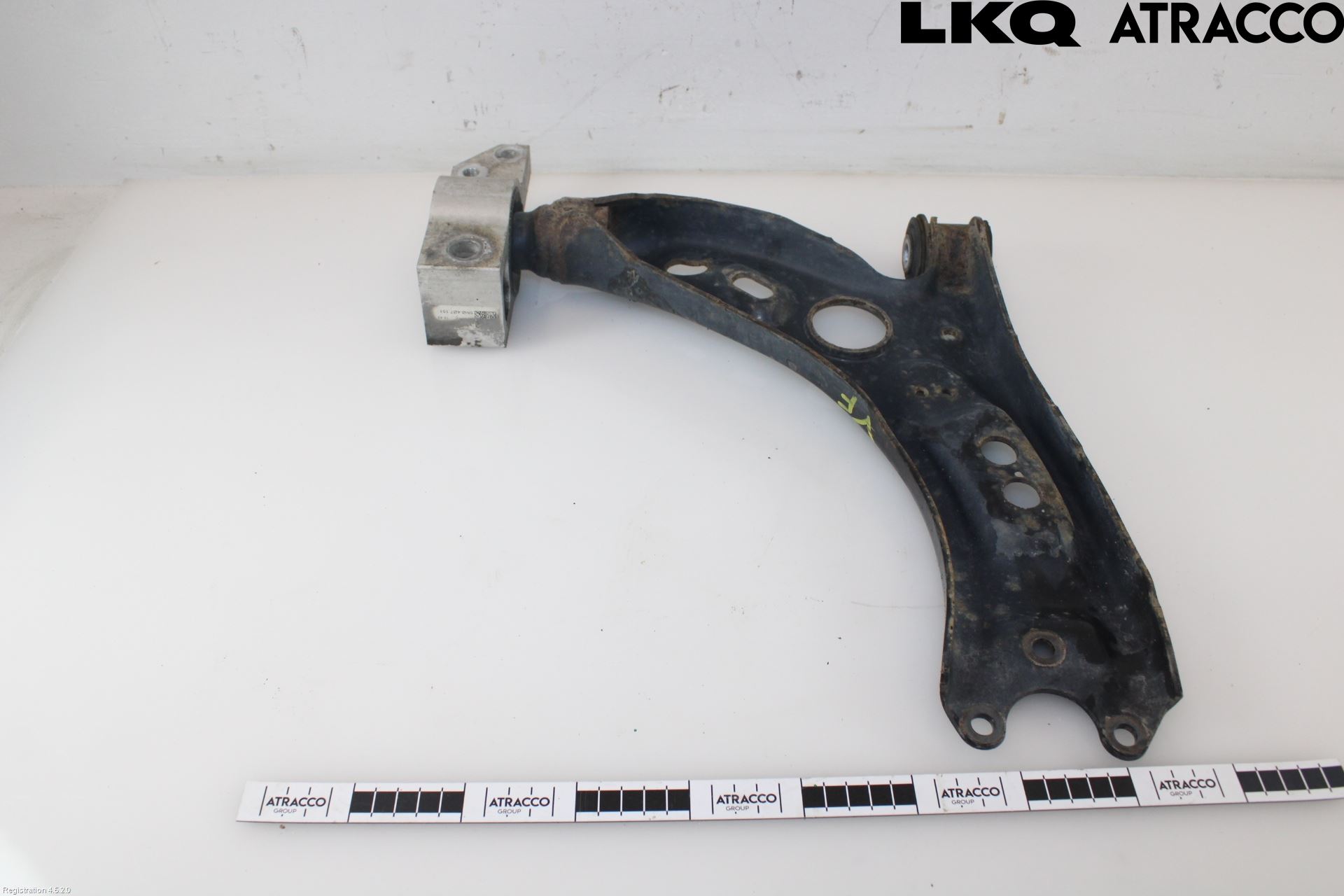 Volkswagen VW PASSAT 11-14 Bärarm Fram Undre Vä