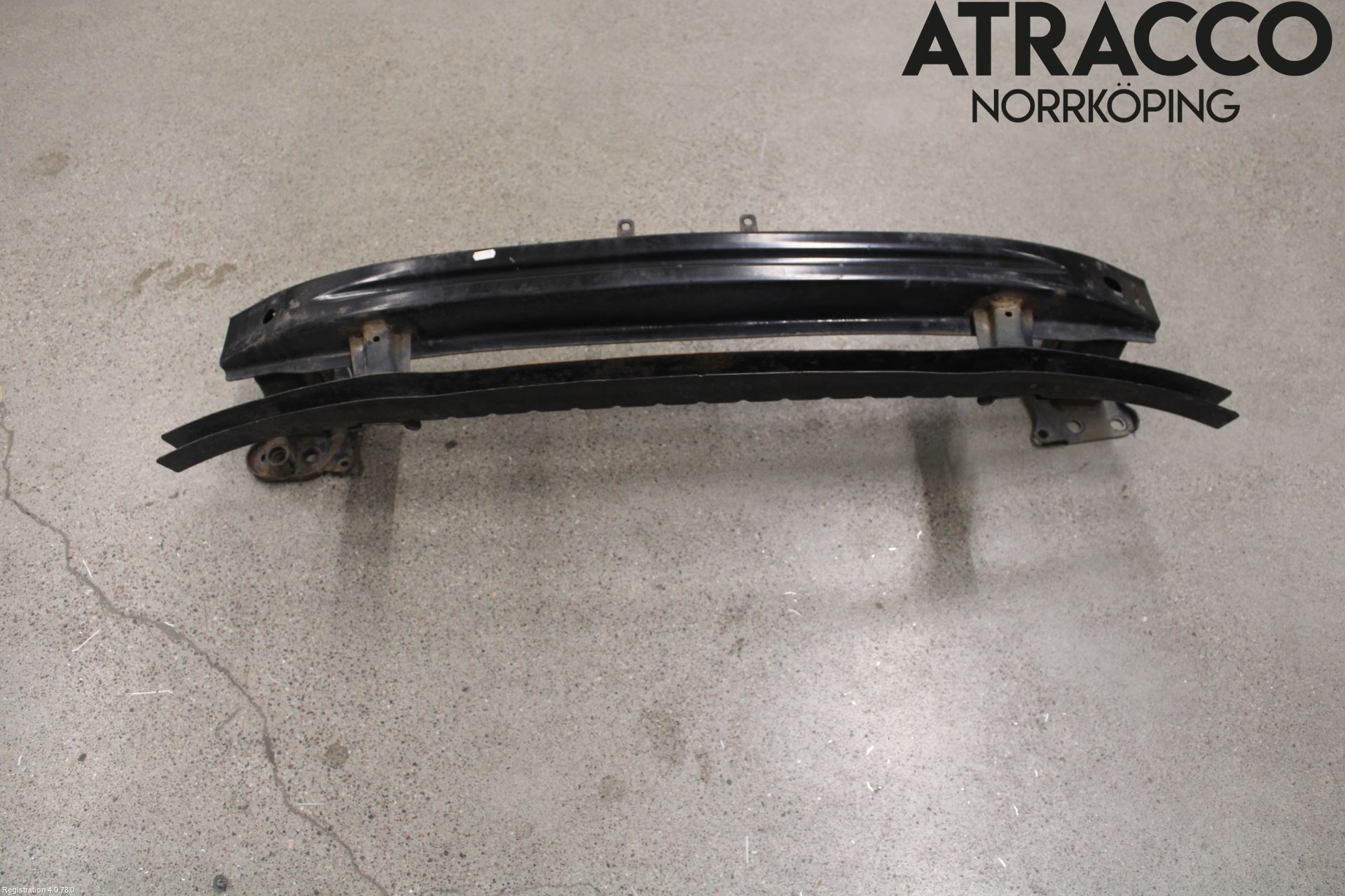 Volkswagen VW PASSAT 05-11 Stötfångarbalk Fram