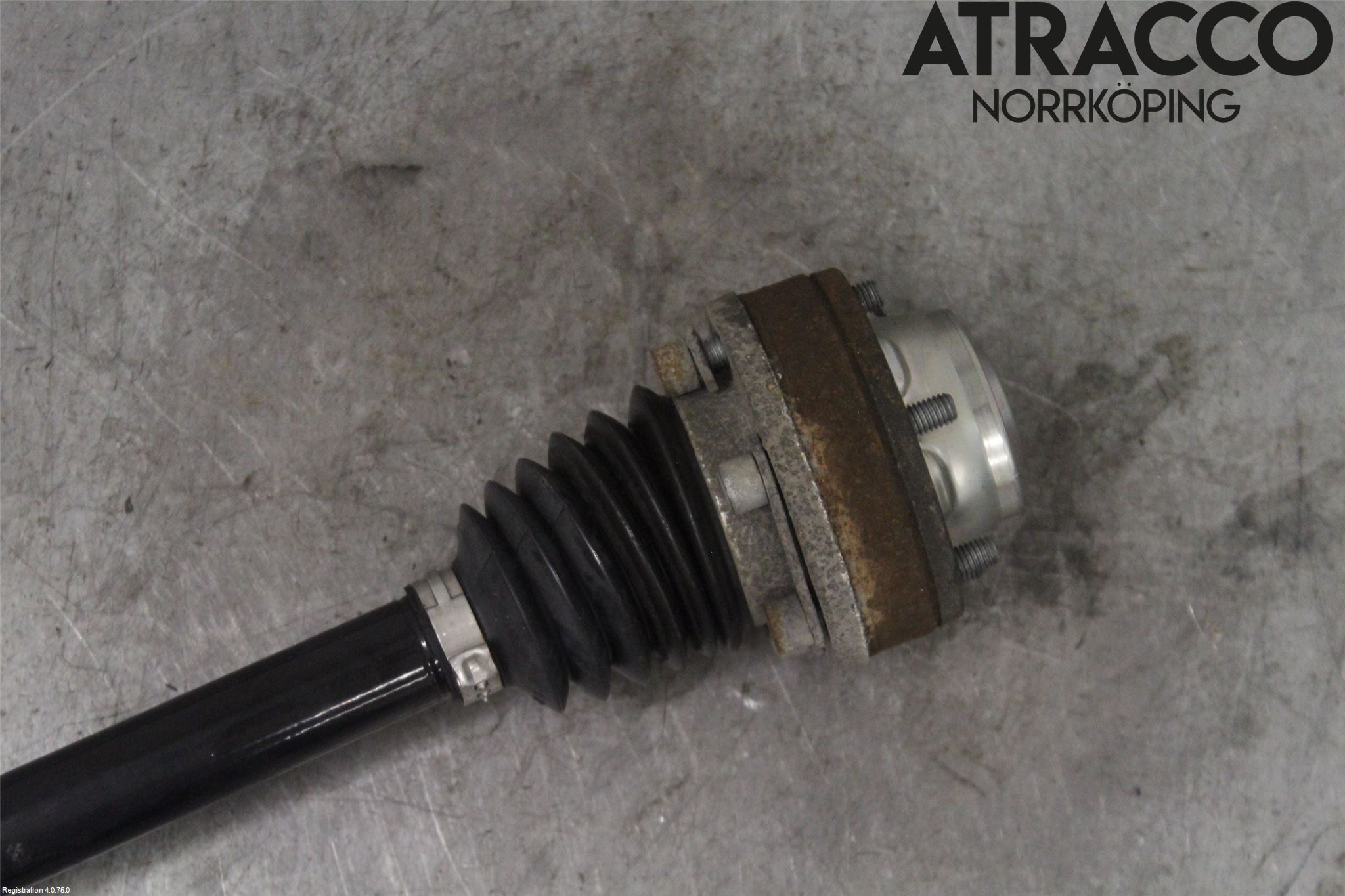 Skoda SUPERB 09-15 Drivaxel Bak Vänster
