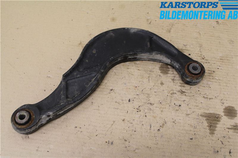 Volvo V70 08-13 Bärarm Bak Övre Höger