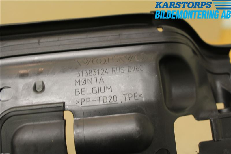 Volvo V60 11-13 Deflektor Plåt-Plast Kylning