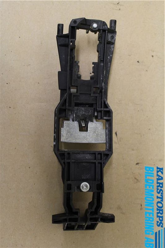 Mercedes-Benz MB E-KLASS (W211) 02-09 Dörrhandtag Yttre Hö