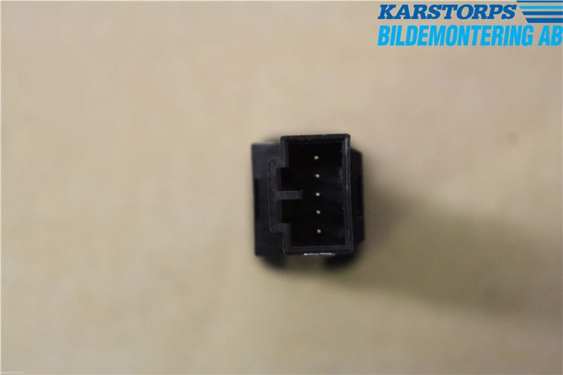 Volvo V60 14-18 Strömställare Varnings