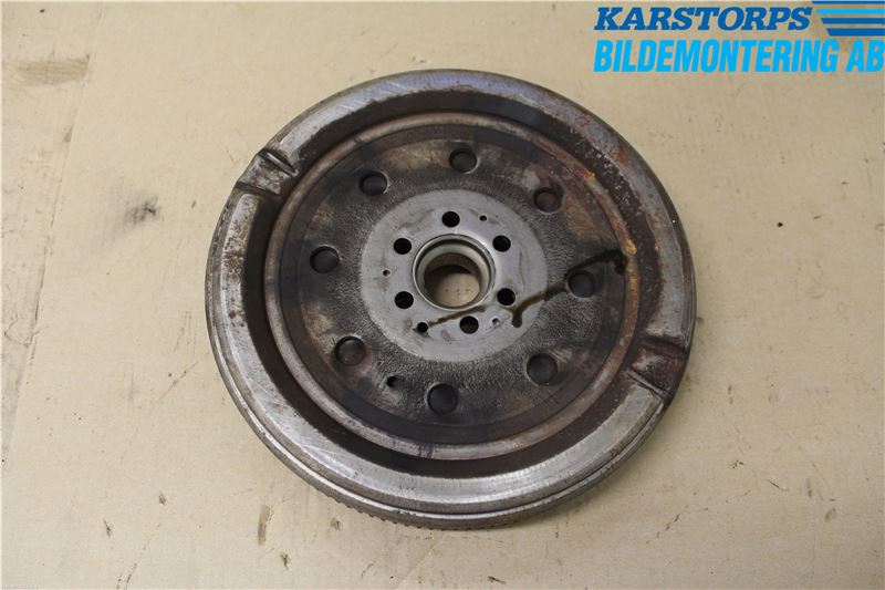 Volkswagen VW PASSAT 05-11 Svänghjul Man