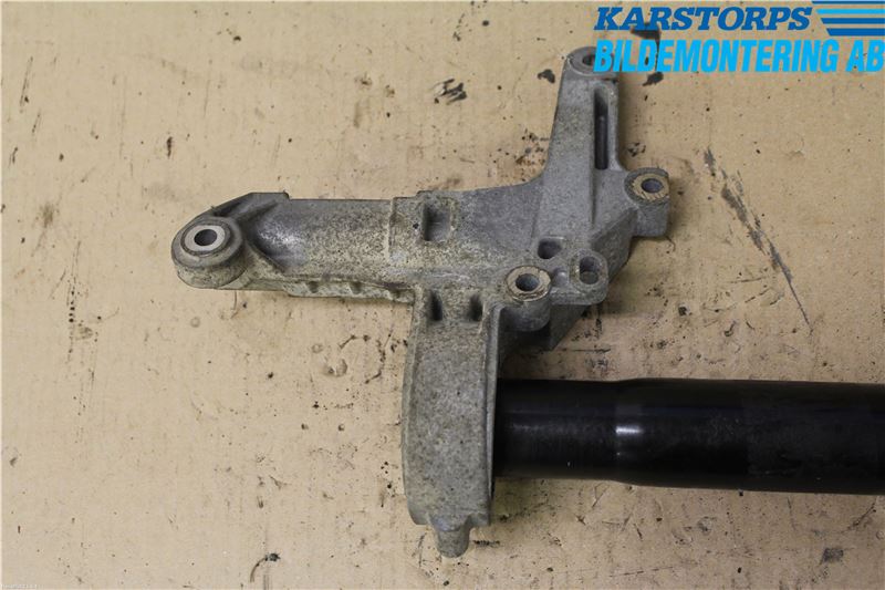 Saab 9-5 -05 Drivaxel Fram Höger