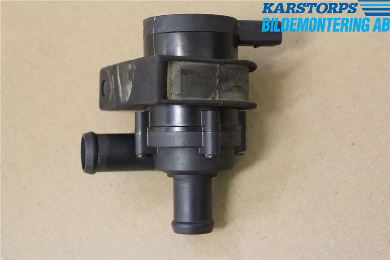 Volkswagen VW GOLF VI 09-13 Värme Cirkulationspump