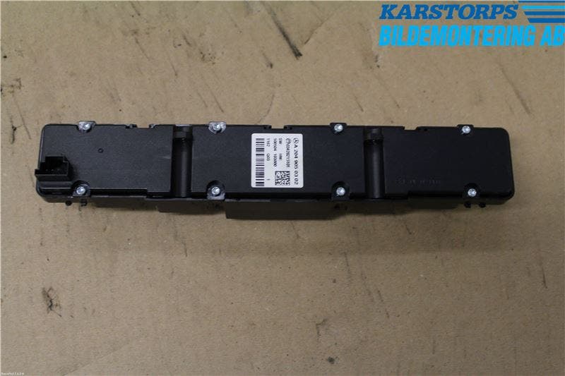 Mercedes-Benz MB C-KLASS (W204) 07-15 Strömställare Varnings