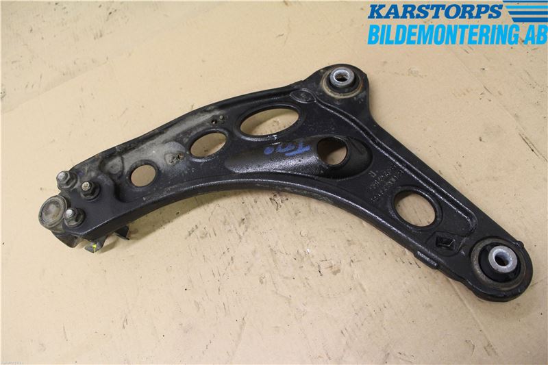 Renault TRAFIC   02-14 Bärarm Fram Undre Hö