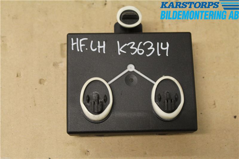 Audi A6/S6     05-11 Styrenhet Dörr