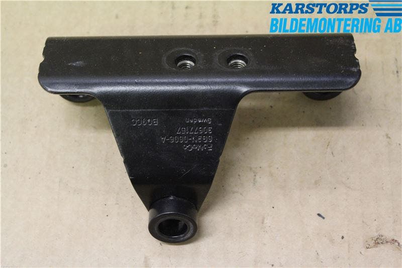 Volvo XC70 14-16 Avgas Monteringsdet