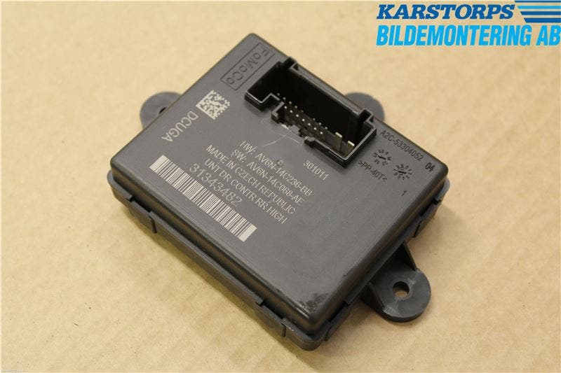 Volvo V60 11-13 Styrenhet Dörr