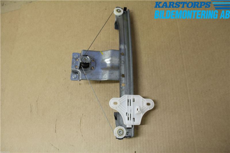Renault CLIO IV 12-16 Fönsterhissmekanism