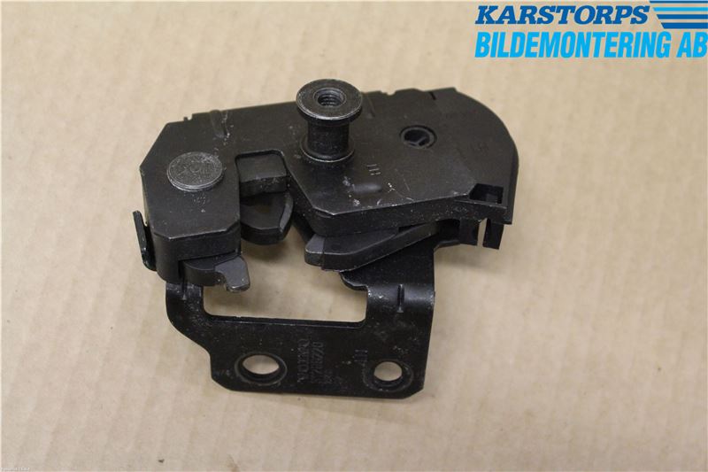 Volvo XC90 07-14 Låskista Baklucka