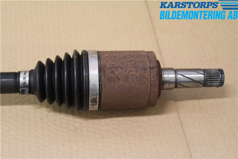 Volvo XC60 09-13 Drivaxel Bak Höger