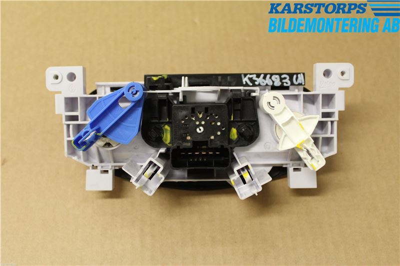 Dacia DUSTER 10-17 Värmereglage