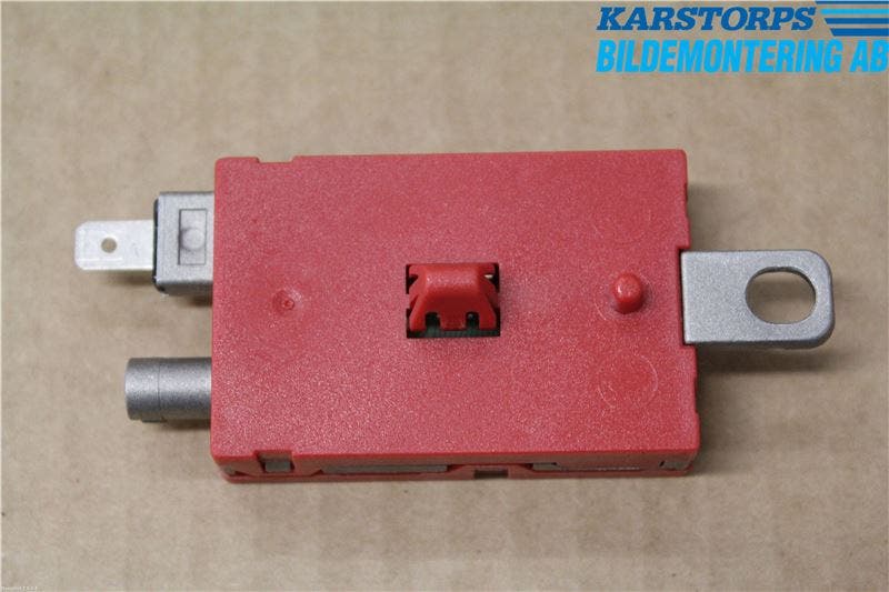 Volvo V40 12-19 Antennförstärkare