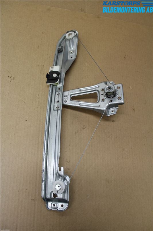 Renault CLIO III  09-12 Fönsterhissmekanism