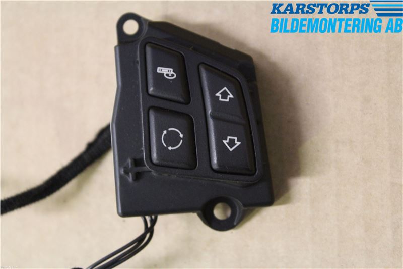 BMW 1 E87/81 5D/3D 03-11 Spak-Rattreglage Radio