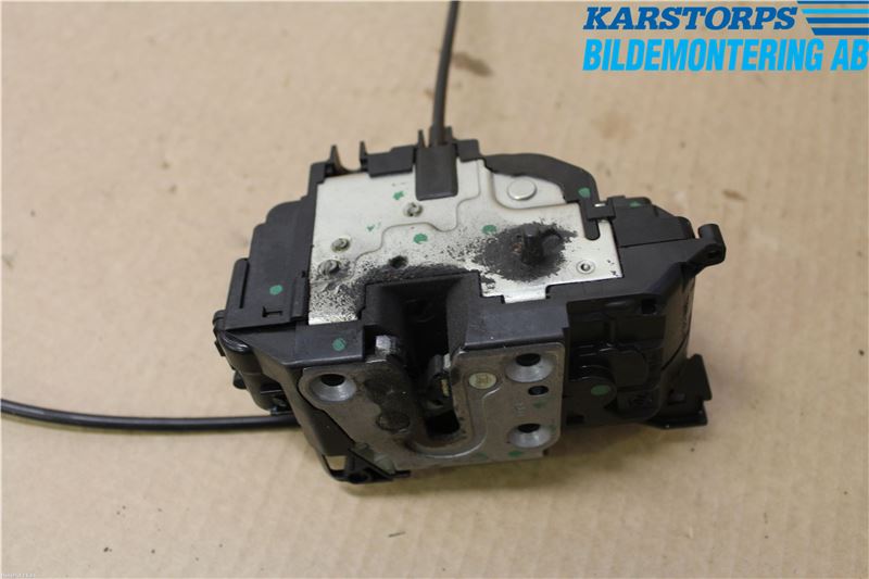 Renault CLIO III  09-12 Låskista-Dörrlås