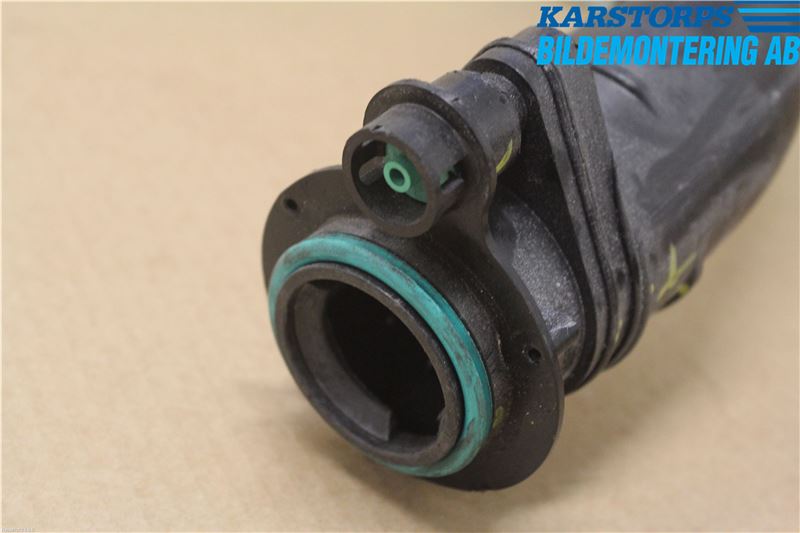 Renault MASTER III  10-14 Bränslepåfyllnrör-Slang