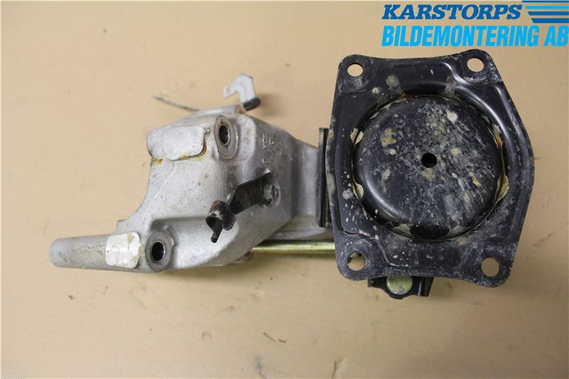 Honda ACCORD    03-07 Växellådsfäste