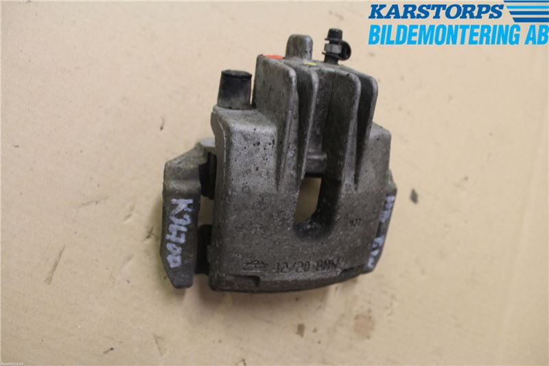 BMW 5 E60/61 Sed/Tou 02-10 Bromsok Bak Höger