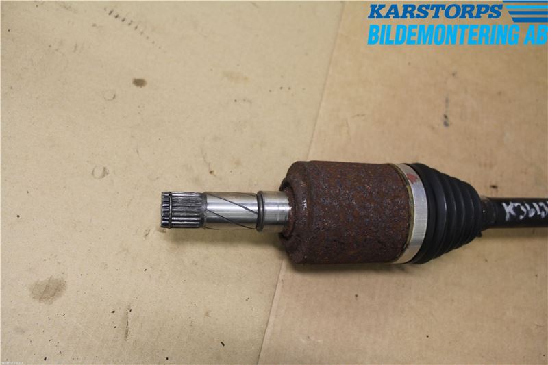 Volvo XC70 08-13 Drivaxel Bak Vänster