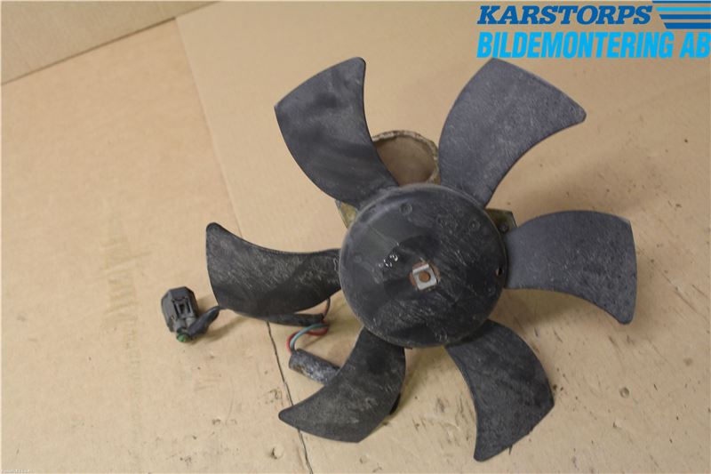 Volvo S40/V40    96-04 Kylfläkt El