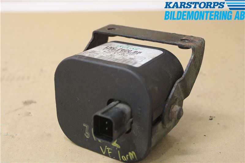 Jaguar XJ X308        98-02 Signalhorn