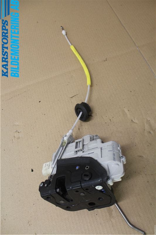 Audi A4/S4 05-07 Låskista-Dörrlås