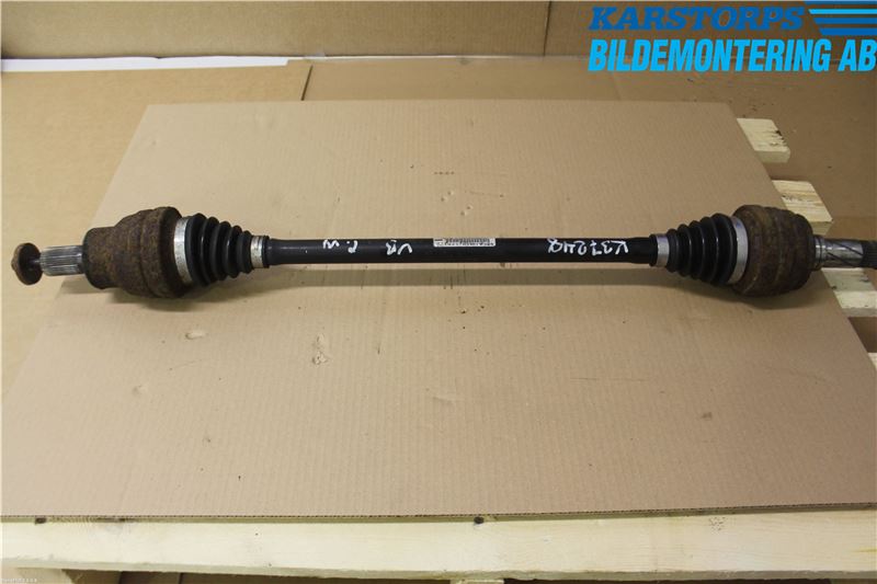 Volvo XC70 05-07 Drivaxel Bak Vänster