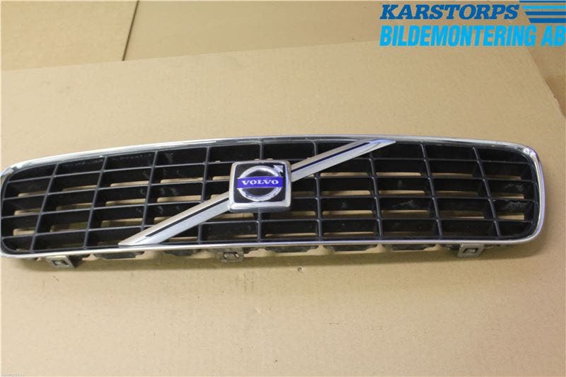 Volvo S60 01-04 Grill Komp